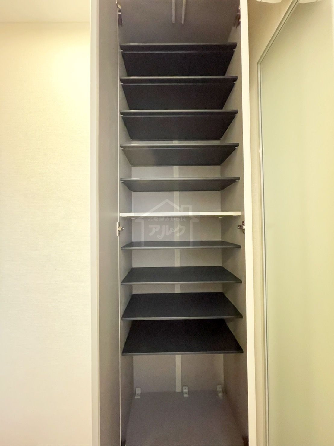 プラチナフォルム東長崎の玄関