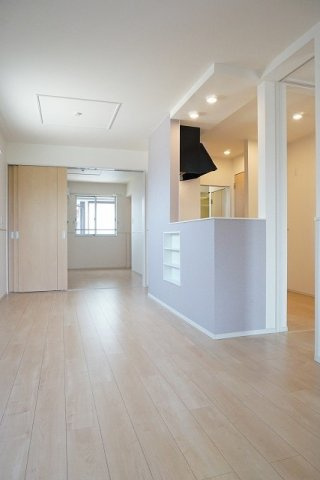 エヴェリーナⅢの居間・リビング|おしゃれな居間です