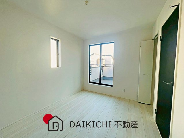 【洋室】 | 川島町伊草2期　GRAFARE　新築戸建　全8棟　1号棟