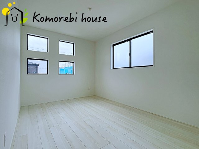 川島町伊草　2期　新築一戸建て　グラファーレ　02の洋室|11/13　撮影済み
