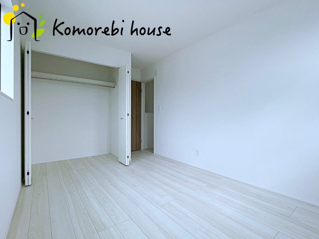 川島町伊草　2期　新築一戸建て　グラファーレ　02の洋室|11/13　撮影済み