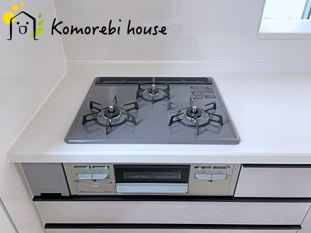 川島町伊草　2期　新築一戸建て　グラファーレ　02のキッチン|11/13　撮影済み