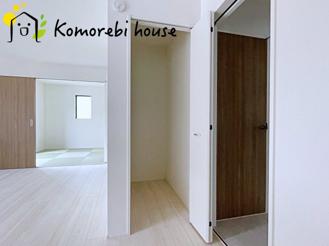 川島町伊草　2期　新築一戸建て　グラファーレ　02の収納|11/13　撮影済み