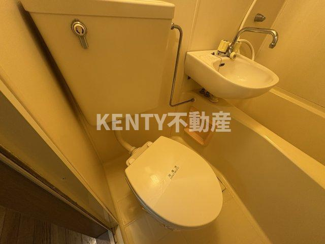 【トイレ】 | メインステージ大森海岸 | コンパクトで使いやすいトイレです
