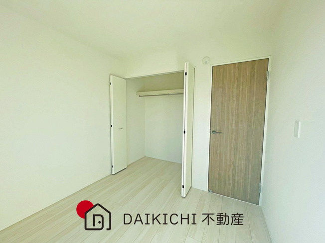 【洋室】 | 川島町伊草2期　GRAFARE　新築戸建　全8棟　2号棟