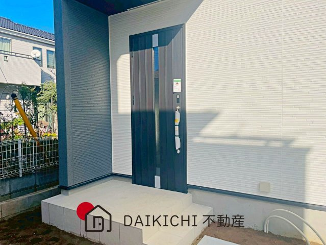 【玄関】 | 川島町伊草2期　GRAFARE　新築戸建　全8棟　2号棟