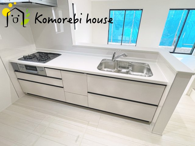 川島町伊草　2期　新築一戸建て　グラファーレ　04のキッチン|使いやすいキッチンです