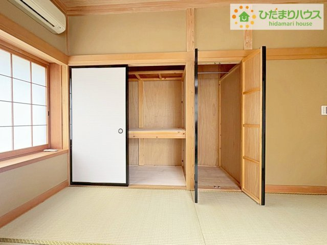 北茨城市大津町字五浦1丁目　中古戸建の和室|"和室の収納は横開きクローゼット！
しまった物の出し入れも楽々です(^^)"