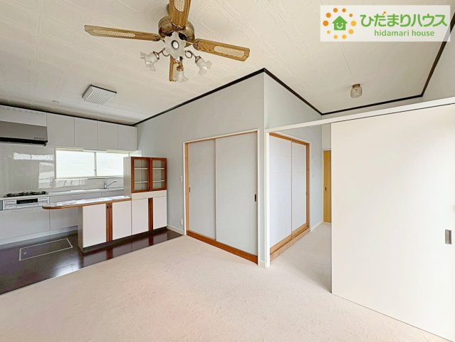 北茨城市大津町字五浦1丁目　中古戸建の居間・リビング|家族団らんの時間も増えそうなくつろぎのＬＤＫ☆