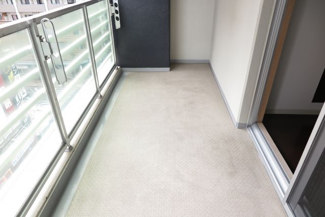 ルネ日本橋アネーロのバルコニー