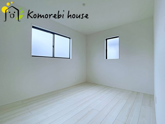 川島町伊草　2期　新築一戸建て　グラファーレ　03の洋室|11/13　撮影済み