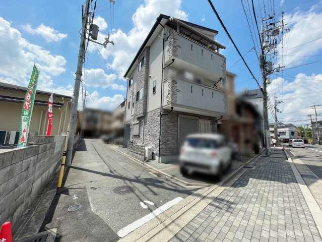 紫野東舟岡町の前面道路含む現地写真