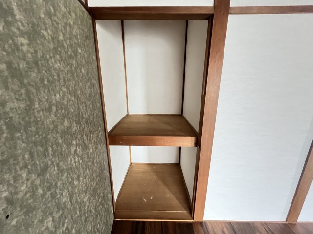 大美野戸建の収納