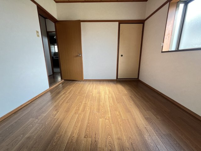 大美野戸建の寝室