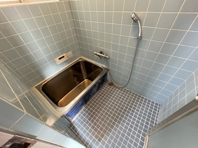 大美野戸建の浴室