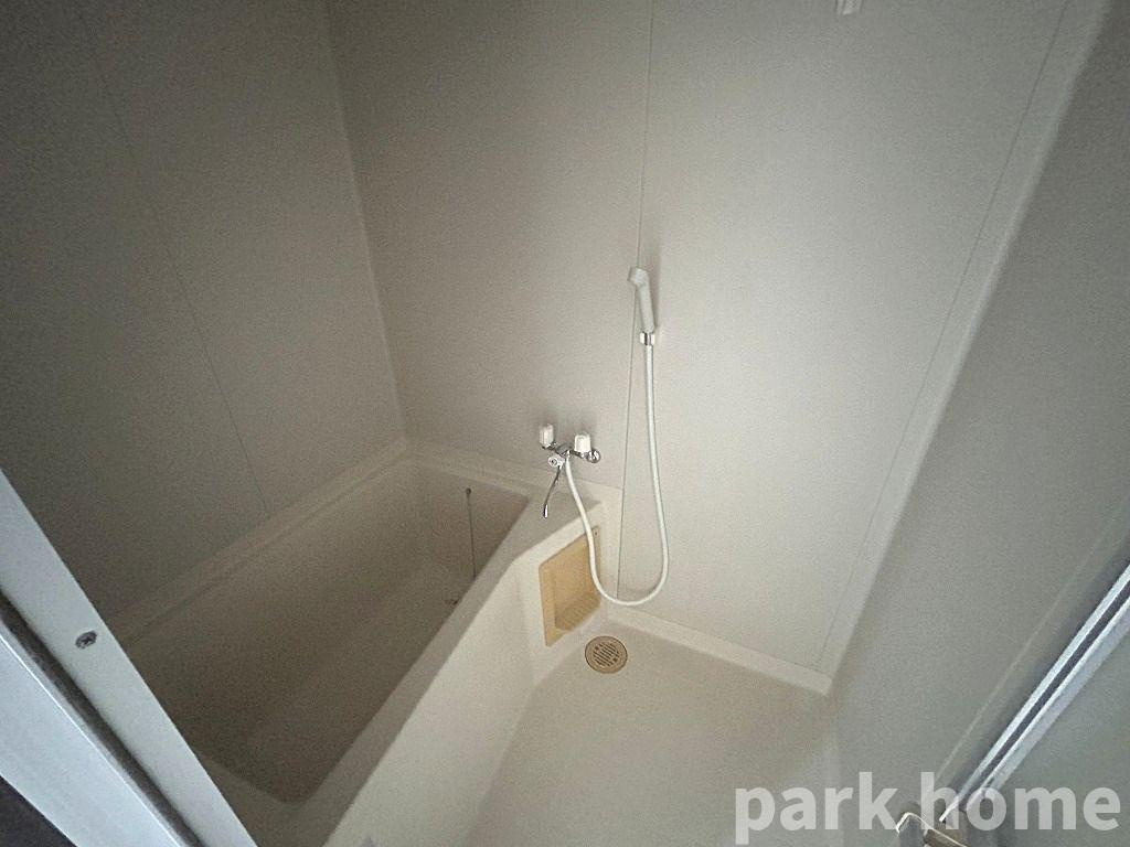 ファミリーメゾン池上 A棟の浴室