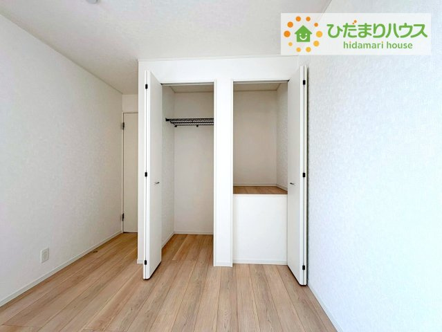 常陸大宮市石沢第4　新築戸建　1号棟の収納|バルコニー付きなら洗濯物がたくさん干せて乾きやすいですね