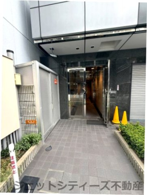 【エントランス】 | カランドリエ