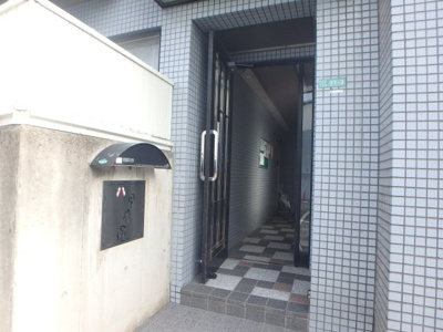 【エントランス】 | yamatochi甲風園 | エントランス