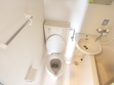 【トイレ】 | yamatochi甲風園 | トイレです