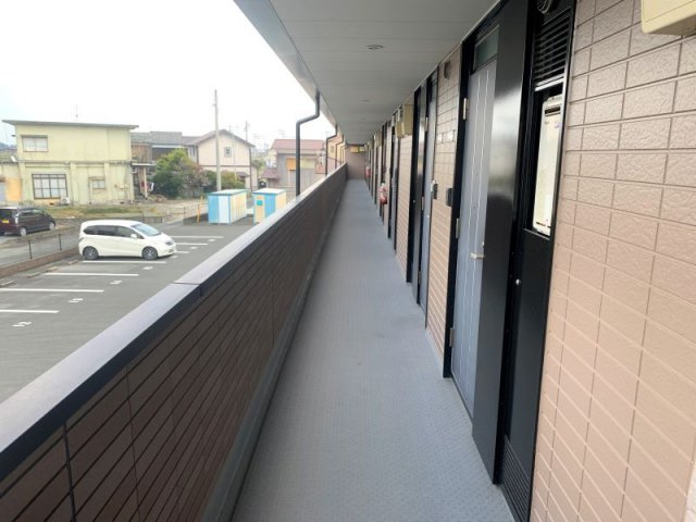 レオパレススリーアーチのその他