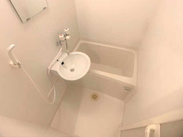 レオパレスウィル大川の浴室|設備・使用は号室により異なる為、現況を優先致します。
