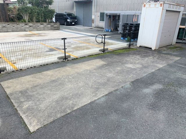 レオパレススリーアーチのその他