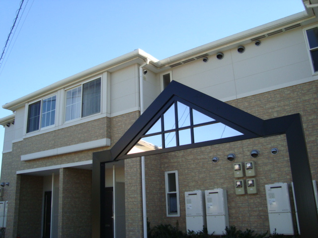 【外観】 | グリーンアース | 外観写真（昼）