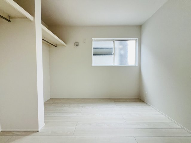 東海市荒尾町細高根1-69『仲介手数料無料』新築戸建ての洋室