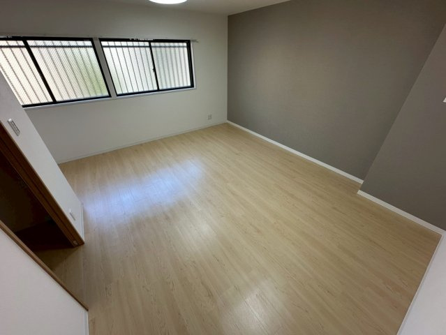 アプリーレ住吉本町の居間・リビング