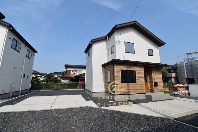 Terrace　水戸市笠原町　2期 　3の駐車場|並列駐車可能なカースペースを確保。毎日のお車の出し入れがストレスなく行えます！
内覧可能です。ご予約はHPから、またお電話でも、お気軽にどうぞ。