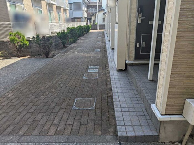 【庭】 | レオパレスシャンテC