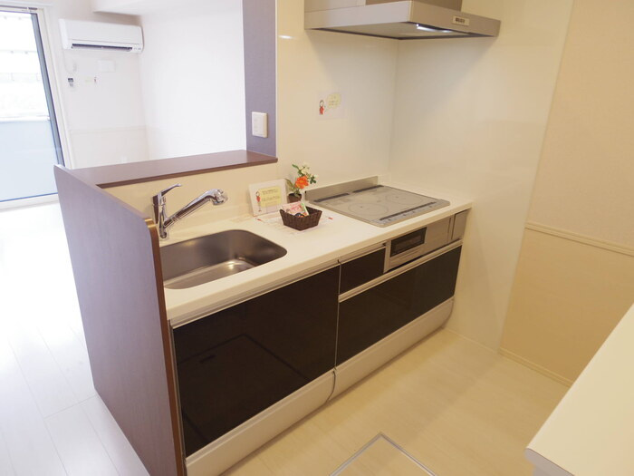 エルクルーズのキッチン|カウンターキッチン(IHｸｯｷﾝｸﾞﾋｰﾀｰ付き)