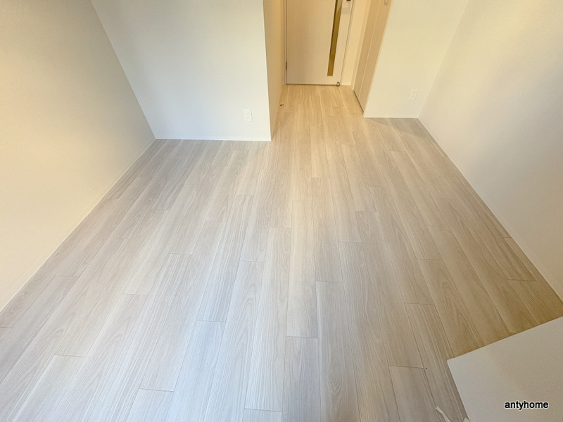 エスリードレジデンス東三国デュオ　仲介手数料無料の居間・リビング