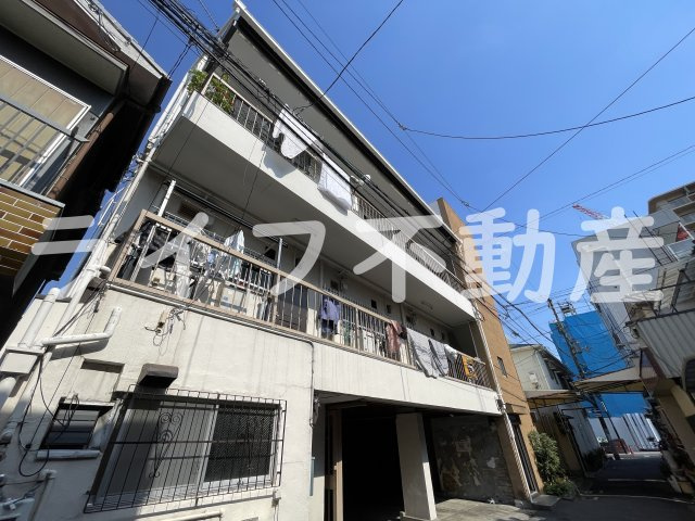 コンラッド長瀬の外観|落ち着いた雰囲気の外観です