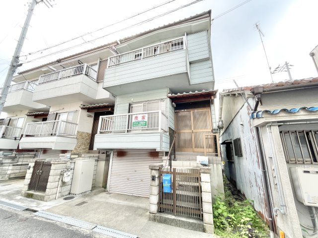 交野市森北2丁目　中古一戸建ての外観|外観は落ち着いています