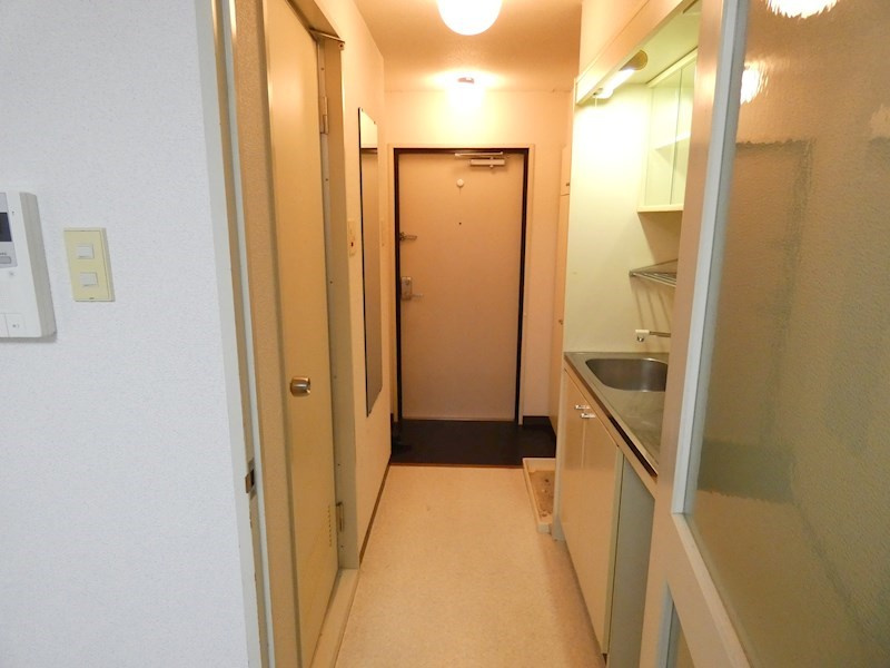 デトムワン御所南の玄関