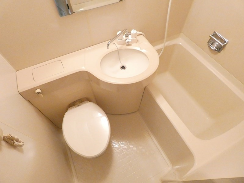 デトムワン御所南の浴室