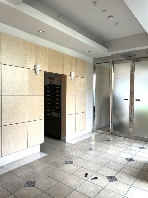 アルファステイツ三条Ⅱの玄関