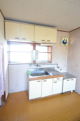 あずま荘のキッチン
