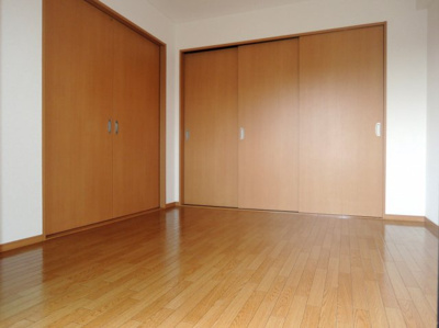 【寝室】 | サンフローラ