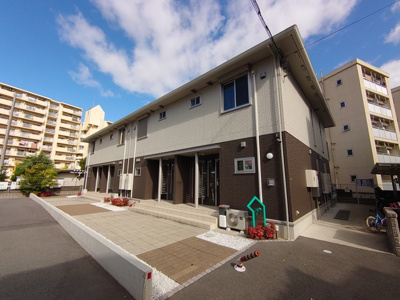 【外観】 | シャルマン井高野 | お洒落な2階建てアパートです。