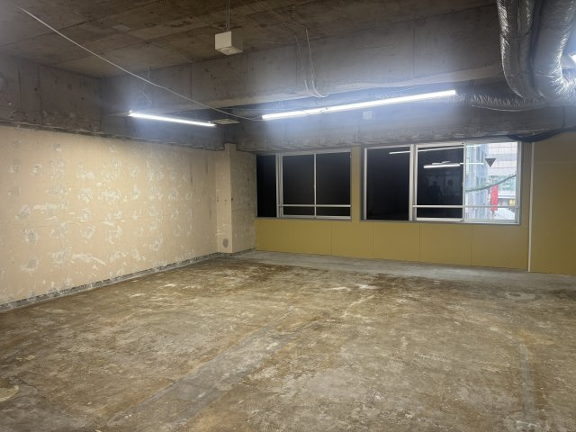 曙ビルの内装