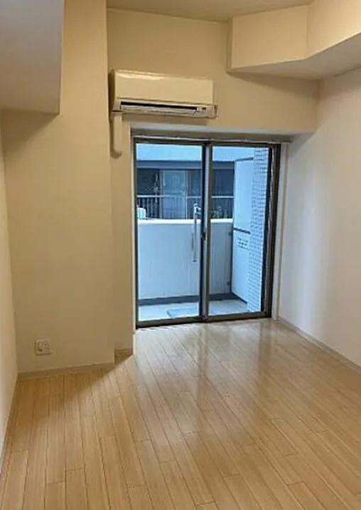 駒込レジデンス壱番館の居間・リビング