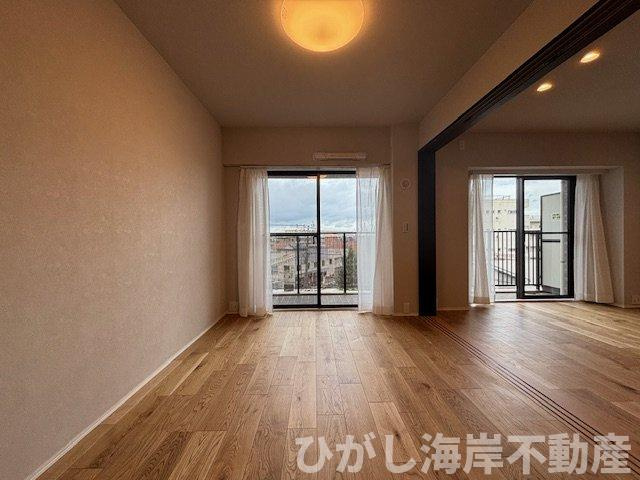 グレーシア湘南平塚の洋室|新規リフォーム完了！　14帖　LDK