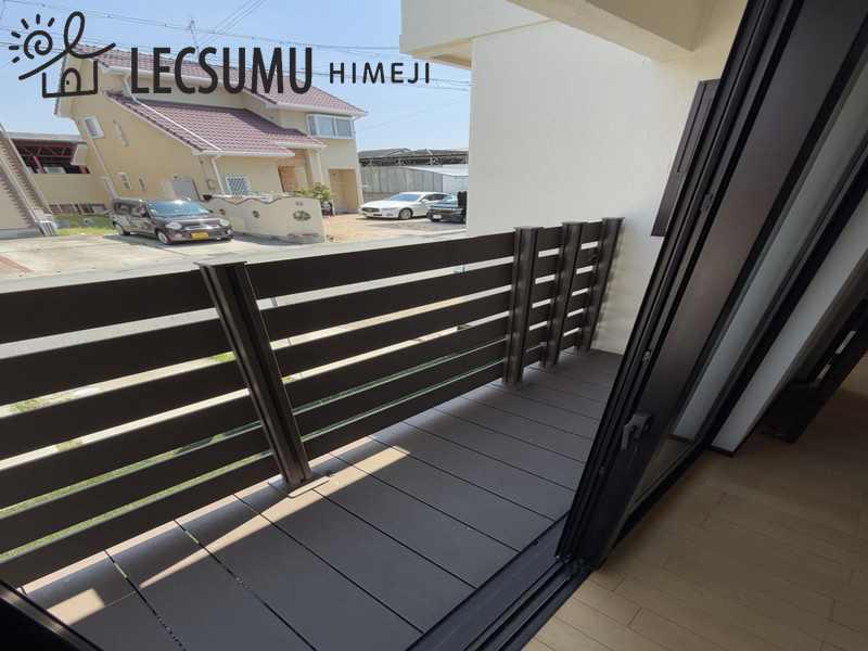 姫路市大津区真砂町／中古戸建のバルコニー