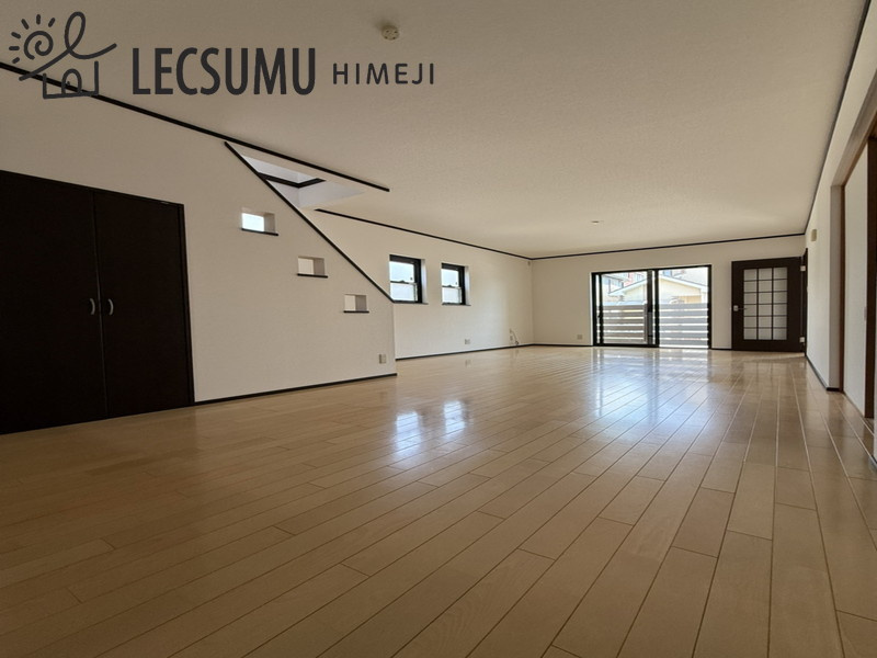 姫路市大津区真砂町／中古戸建の居間・リビング