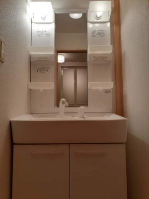 【洗面所】 | フロントリバー・サンⅢ