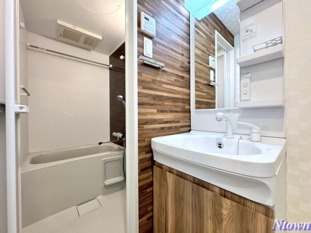 【洗面所】 | S-RESIDENCE浅間町駅前axial | 脱衣スペースもあります