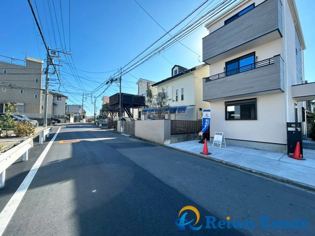 新築戸建　藤沢市辻堂東海岸1丁目の駐車場